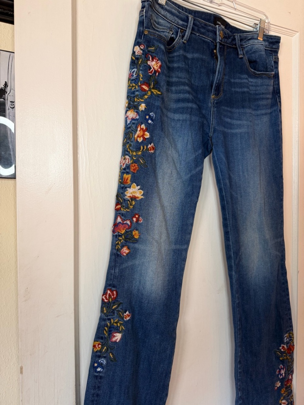 Driftwood Dark Blue Embroidered Floral Appliqué Jeans Denim Bootcut Flare - Picture 4 of 14